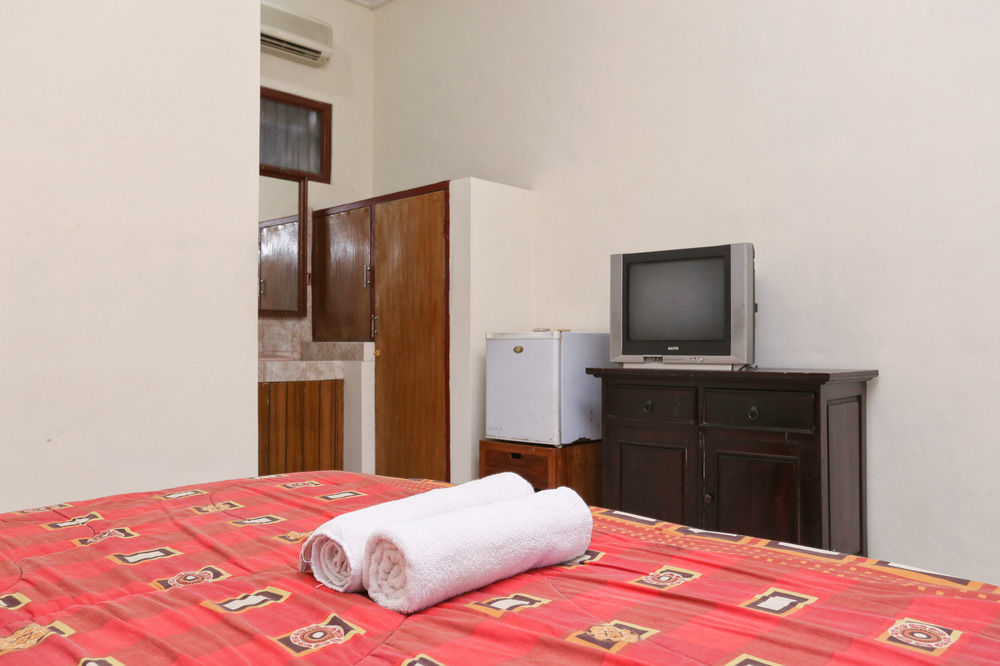 Kedin'S Inn Seminyak  Ngoại thất bức ảnh