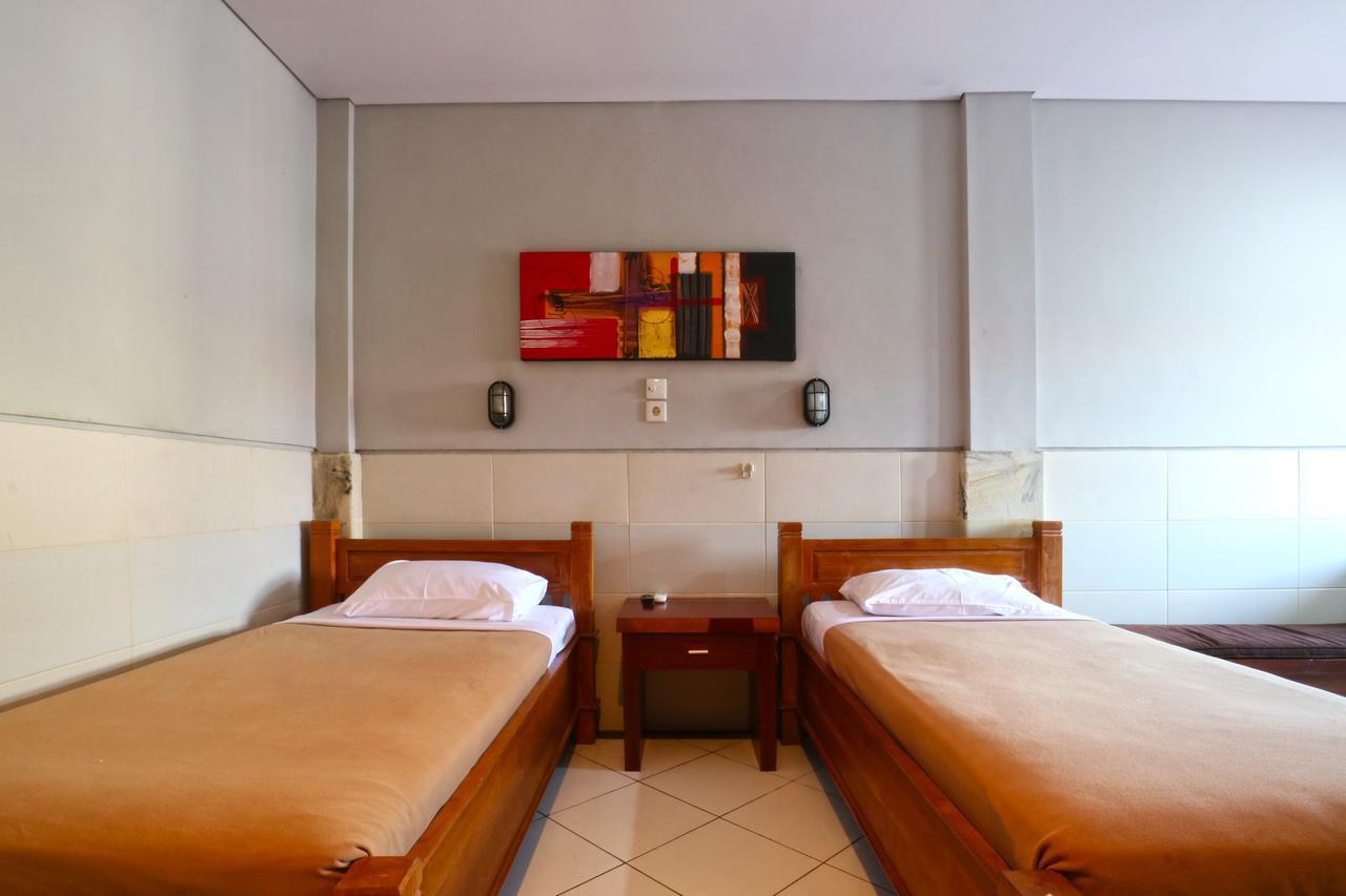 Kedin'S Inn Seminyak  Ngoại thất bức ảnh